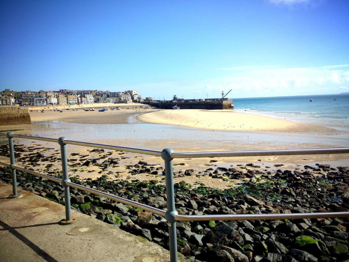 Coast Accommodation St Ives 외부 사진